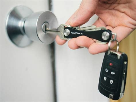 The Magic Key Holder that Keeps Your Keys Safe and Secure: DKSCJNTS